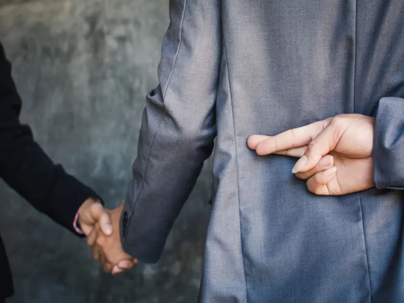 خیانت در افراد پارانوئید